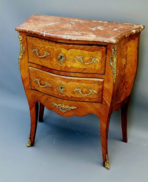 SMALL FRENCH BOMBE SHAPED MARBLE TOP CHEST OF DRAWERS - ADDITIONAL PHOTO 2