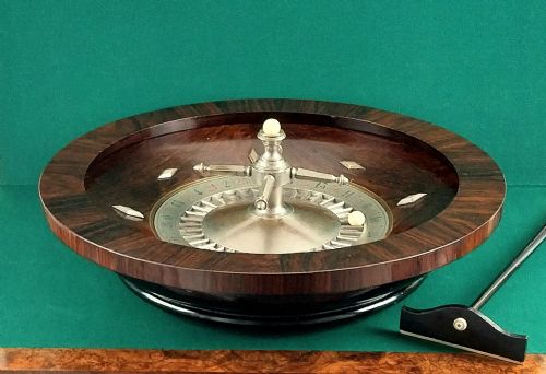ANTIQUE ROSEWOOD ROULETTE WHEEL CIRCA 1900 - ADDITIONAL PHOTO 1