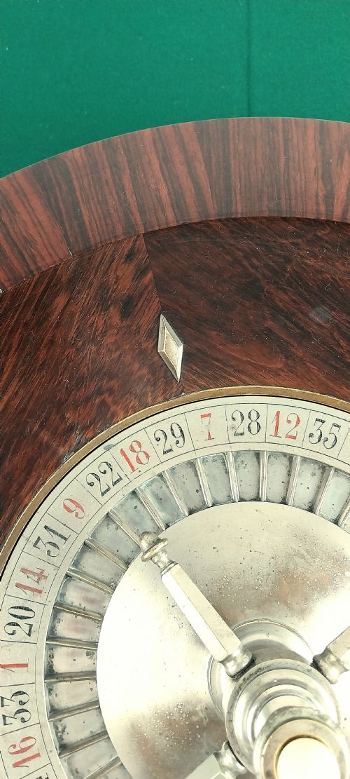ANTIQUE ROSEWOOD ROULETTE WHEEL CIRCA 1900 - ADDITIONAL PHOTO 5