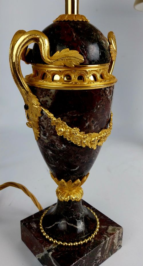 A PAIR OF LATE 19THCENTURY ELEGANT FRENCH MARBLE TABLE LAMPS - ADDITIONAL PHOTO 4