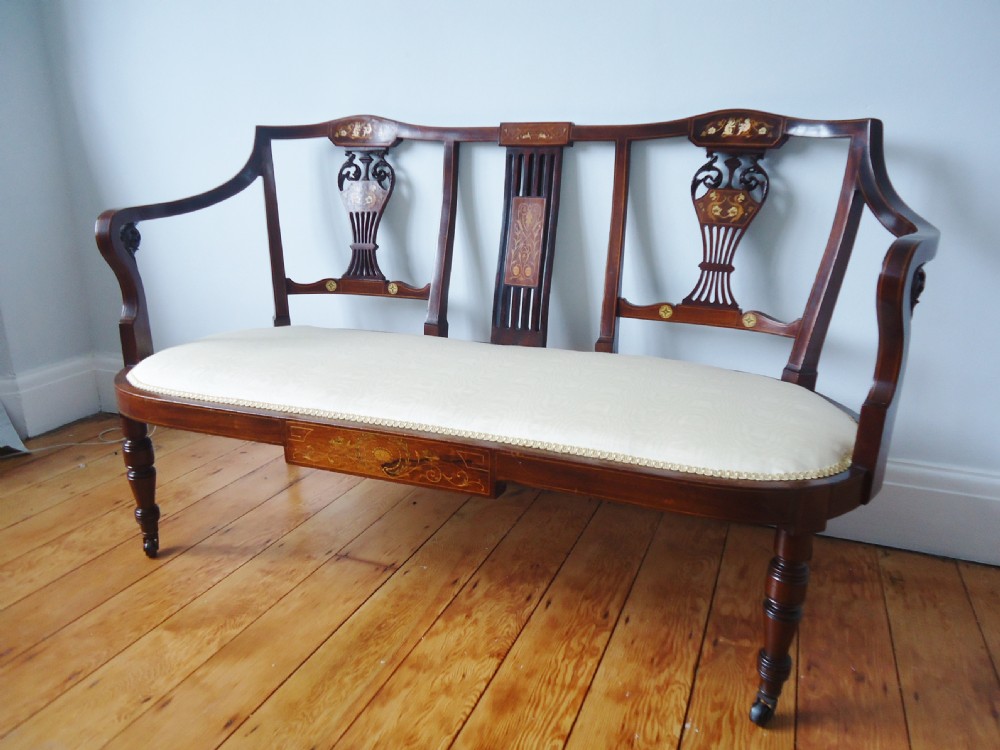 A pretty Mahogany inlaid Settee