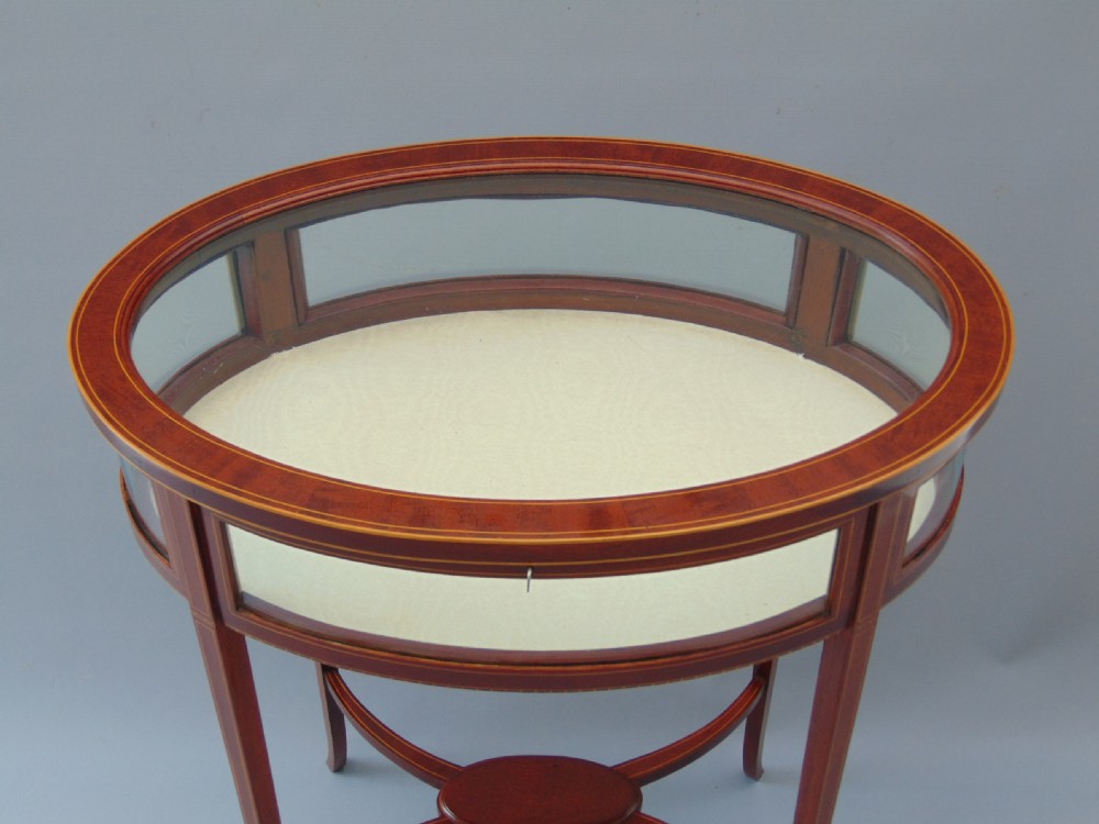 A MAHOGANY BIJOUTERIE DISPLAY TABLE  View II