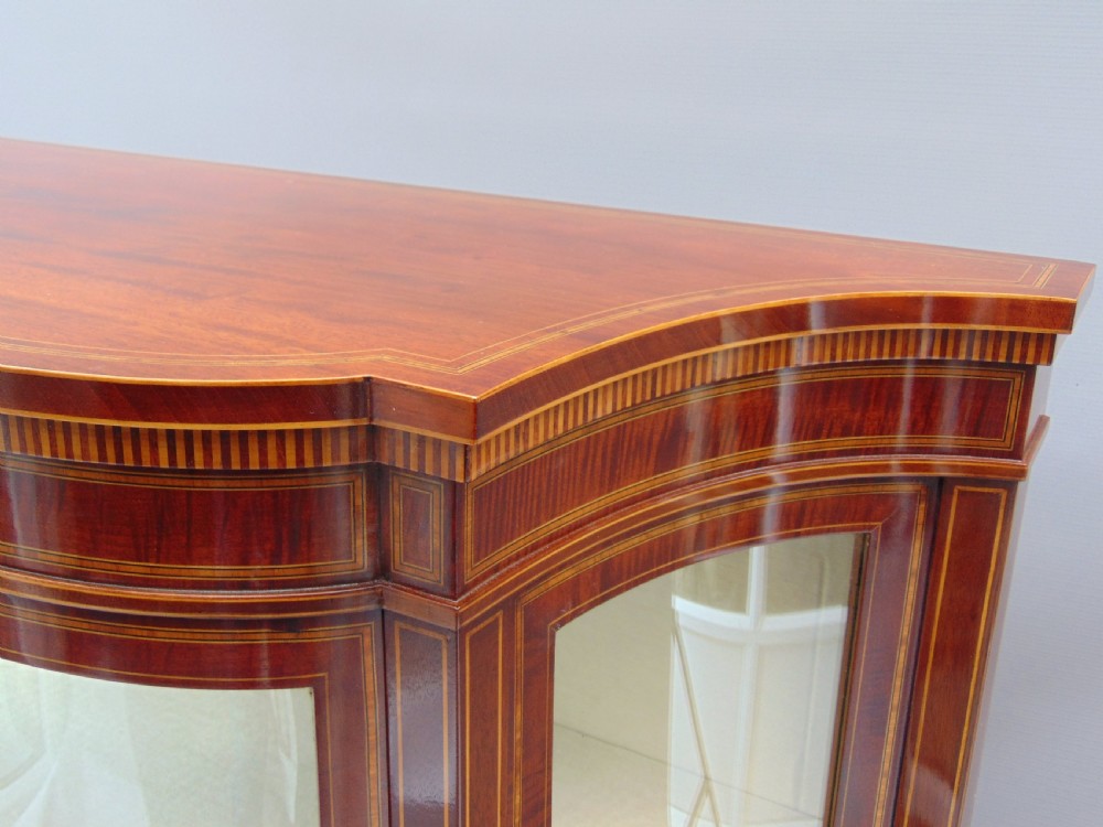 A fabulous  mahogany  display cabinet vitrine View VI