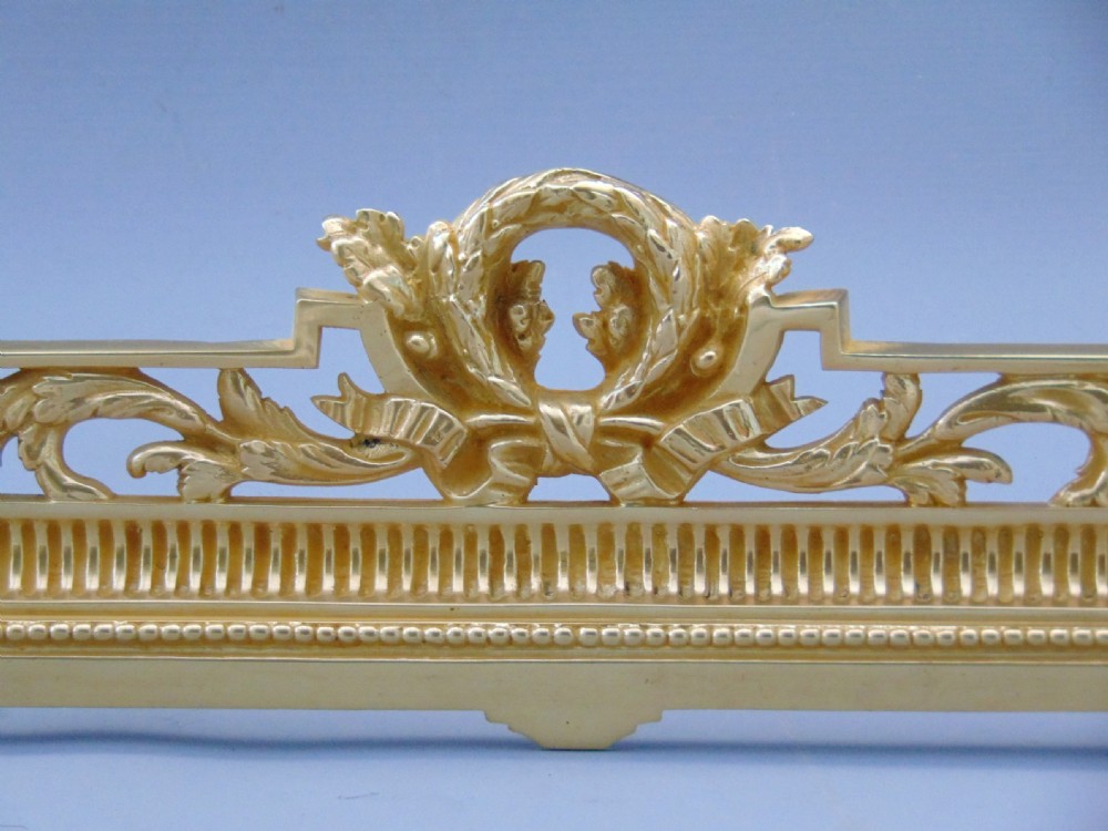 A fabulous Fire surround Chenet Fender  View IV