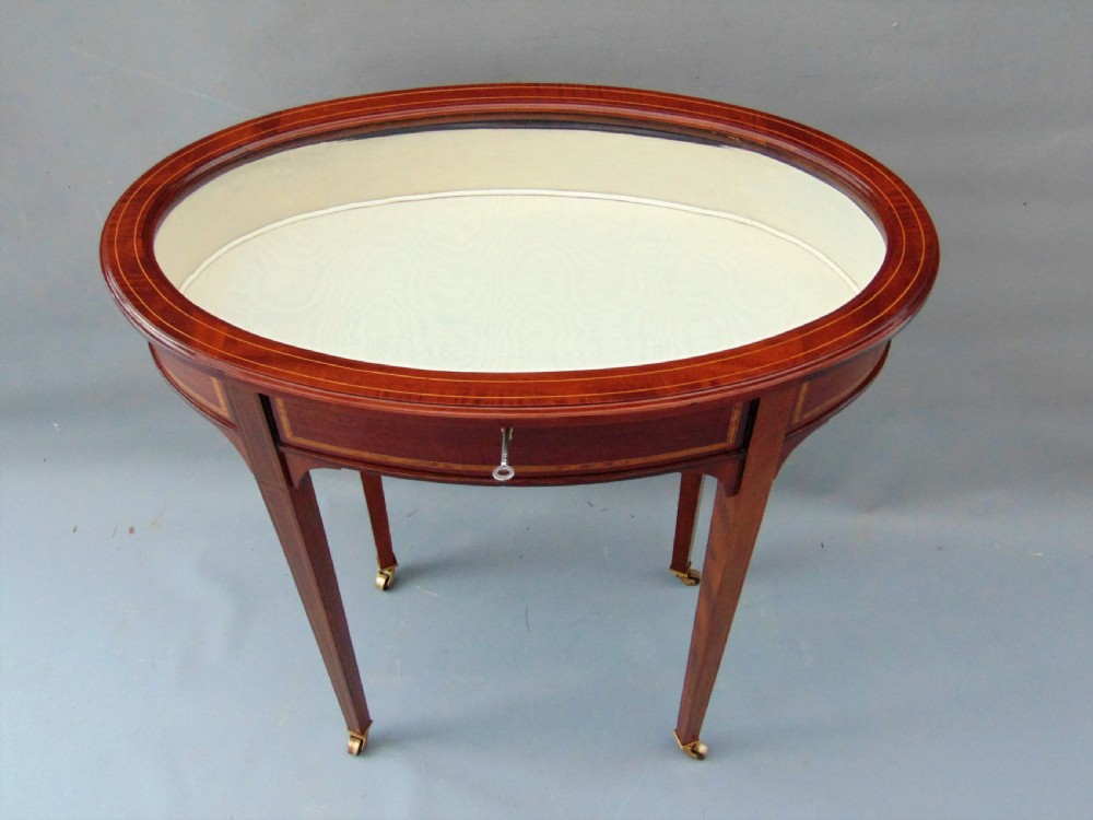 A good Mahogany Bijouterie display table  View III