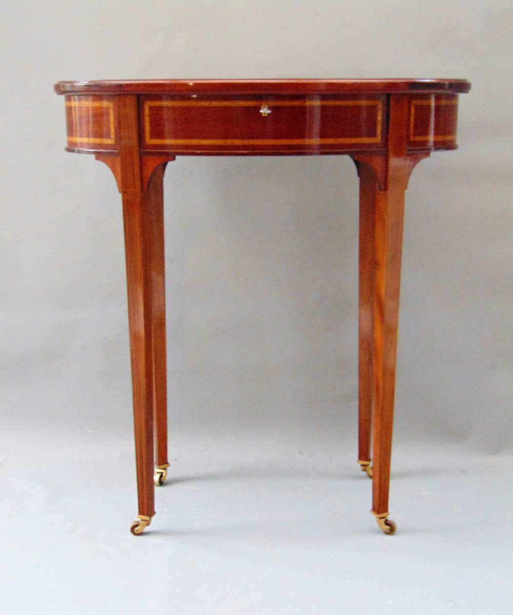 A good Mahogany Bijouterie display table  View VI