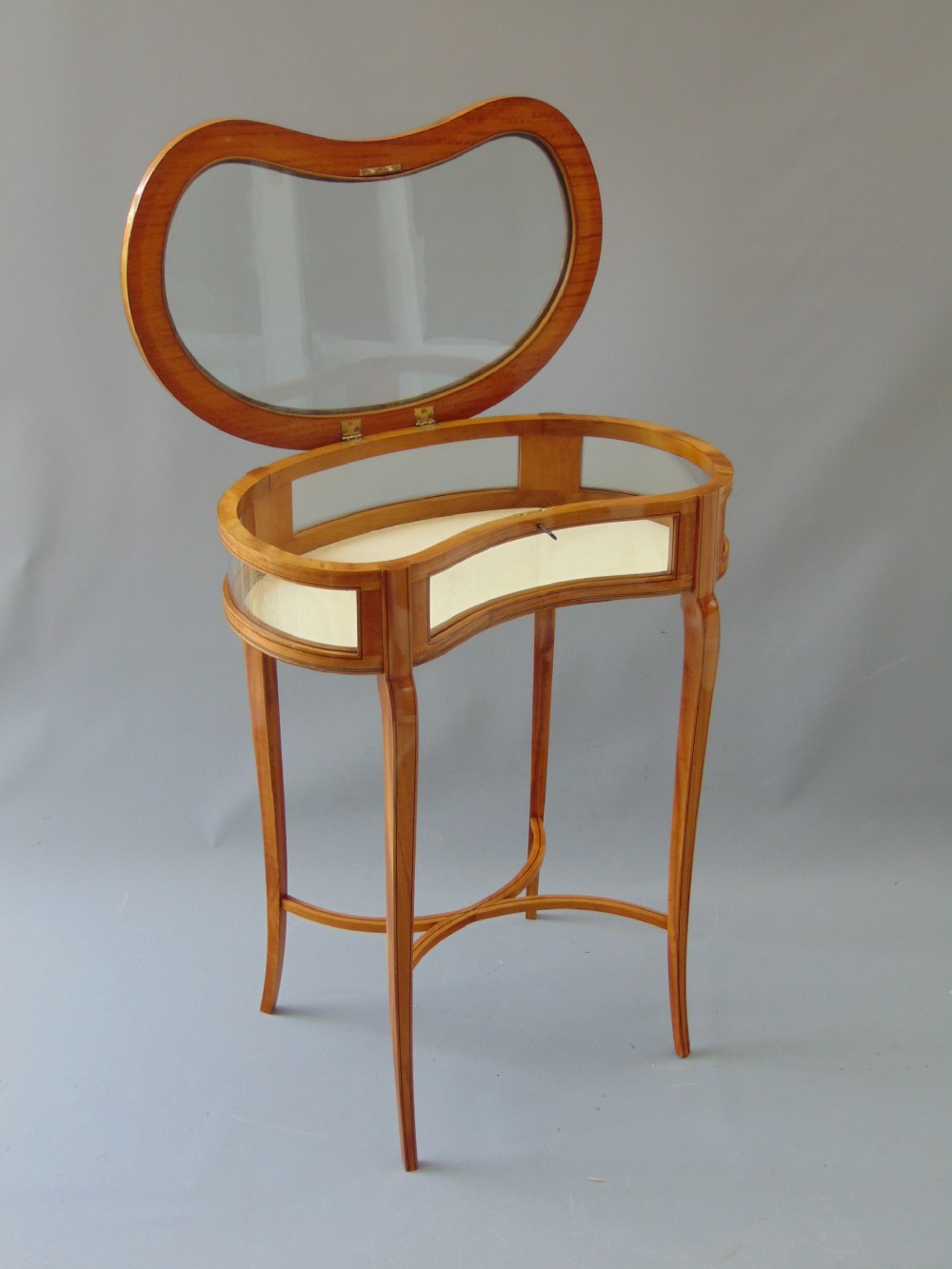 A fine Satinwood Bijouterie Display Table  View VI