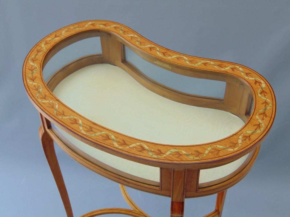 A fine Satinwood Bijouterie Display Table  View VII