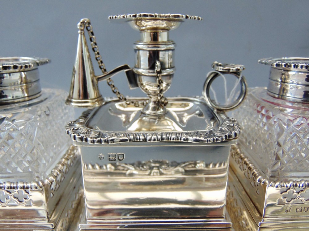 A high quality Silver desk stand  View X