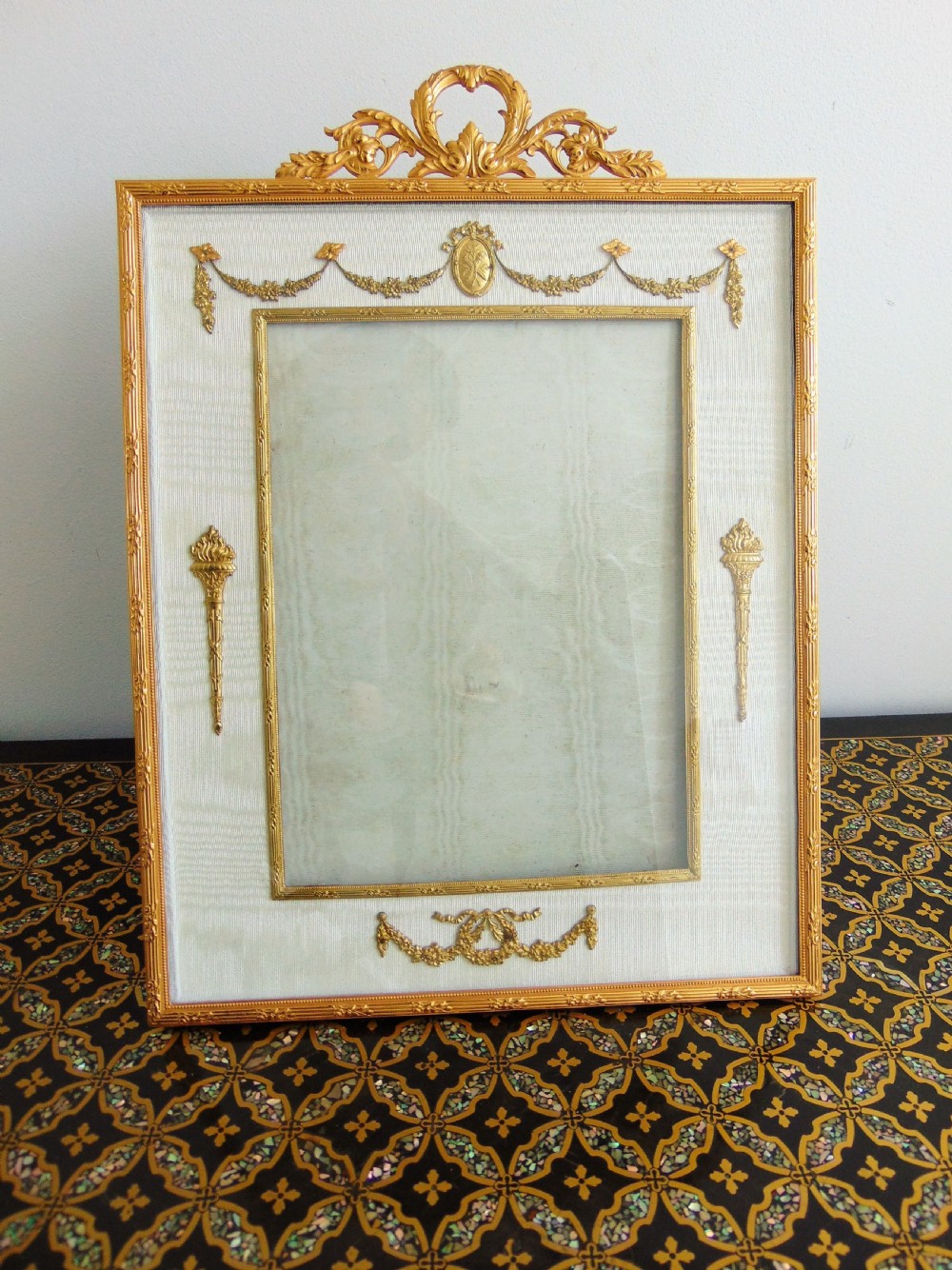 A Ormolu / Gilt Bronze picture photo frame 