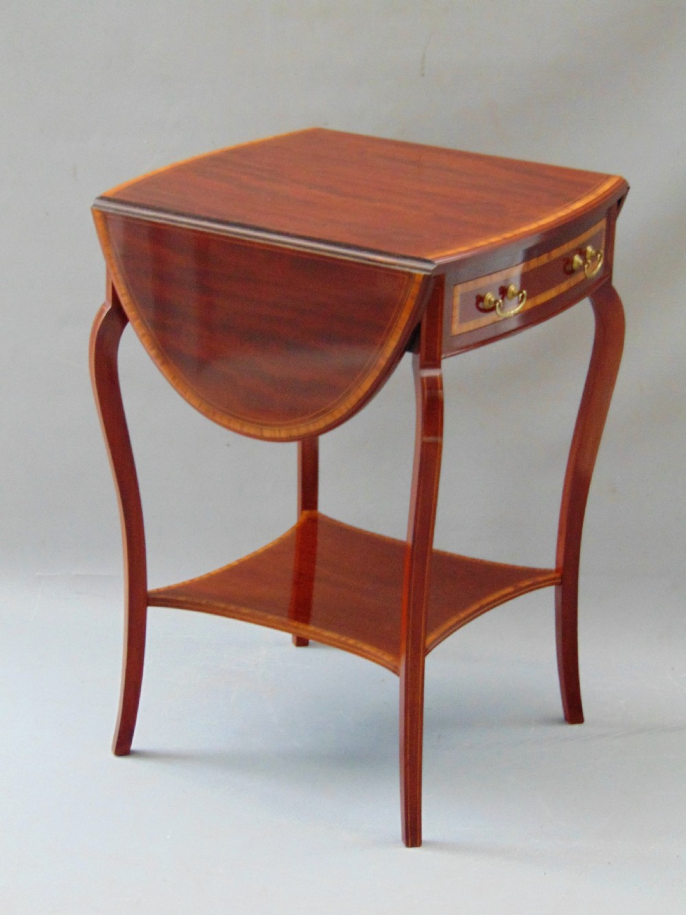 A quality Mahogany occasional side table 