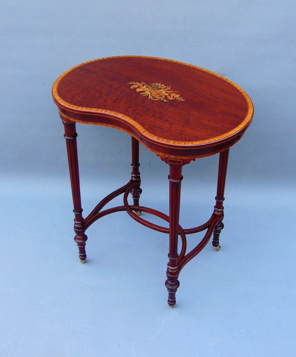 A quality Mahogany occasional table  View IV