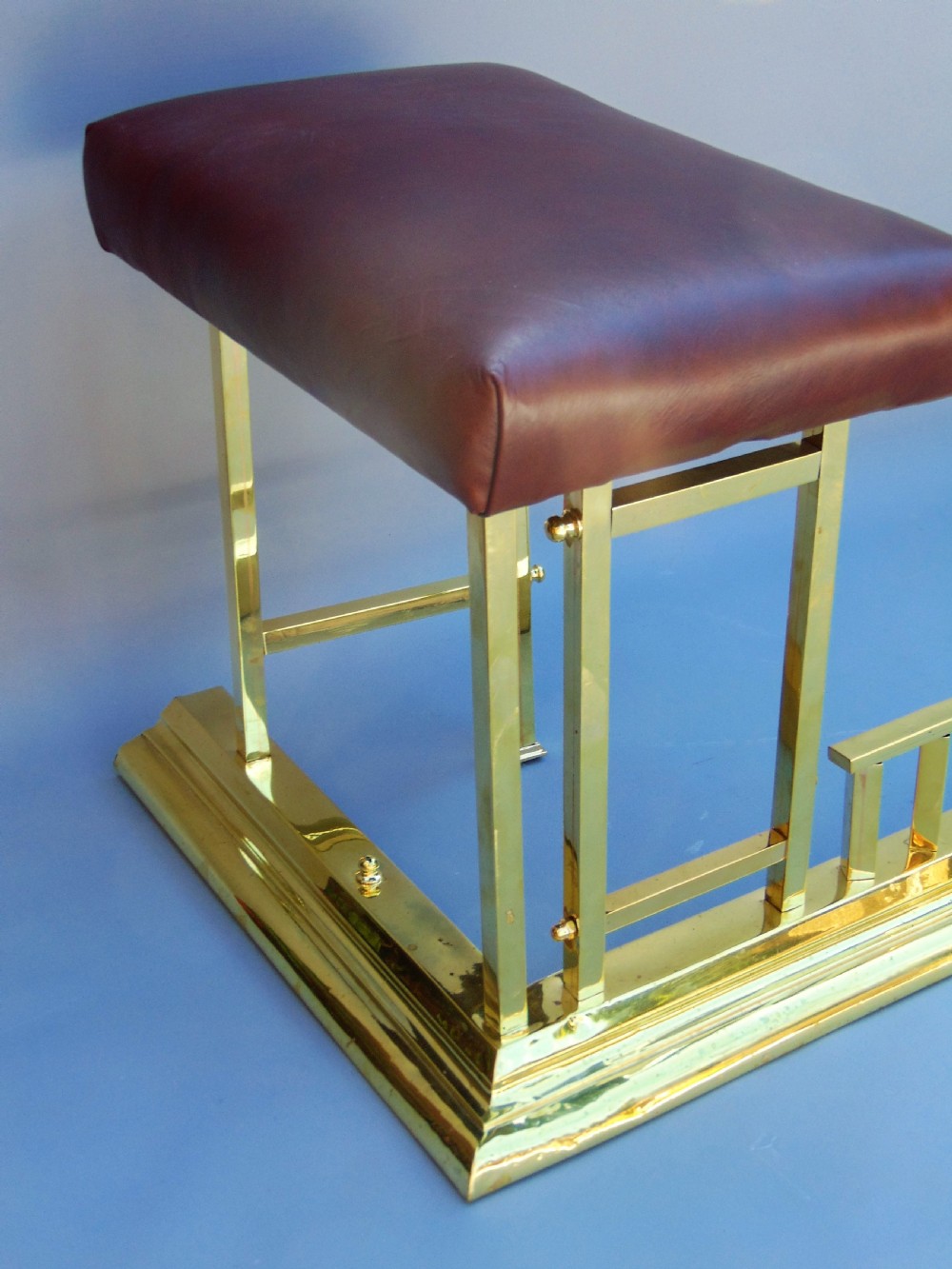 Antique Club fender View V