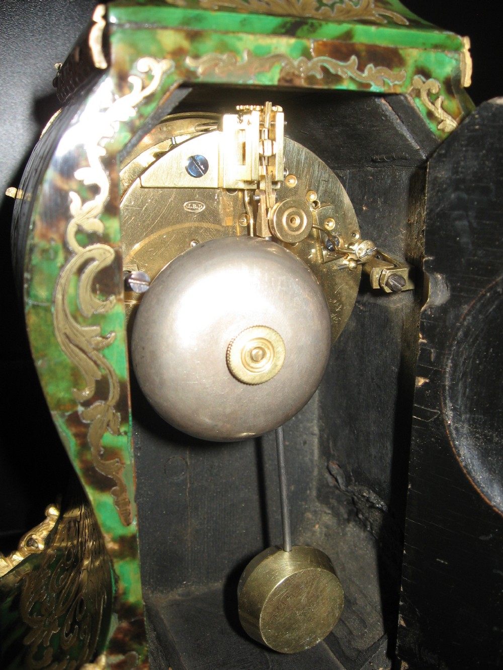 Antique boulle mantle clock View IX