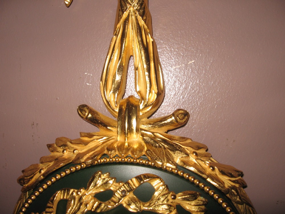 Antique Cartel Ribbon Clock View V