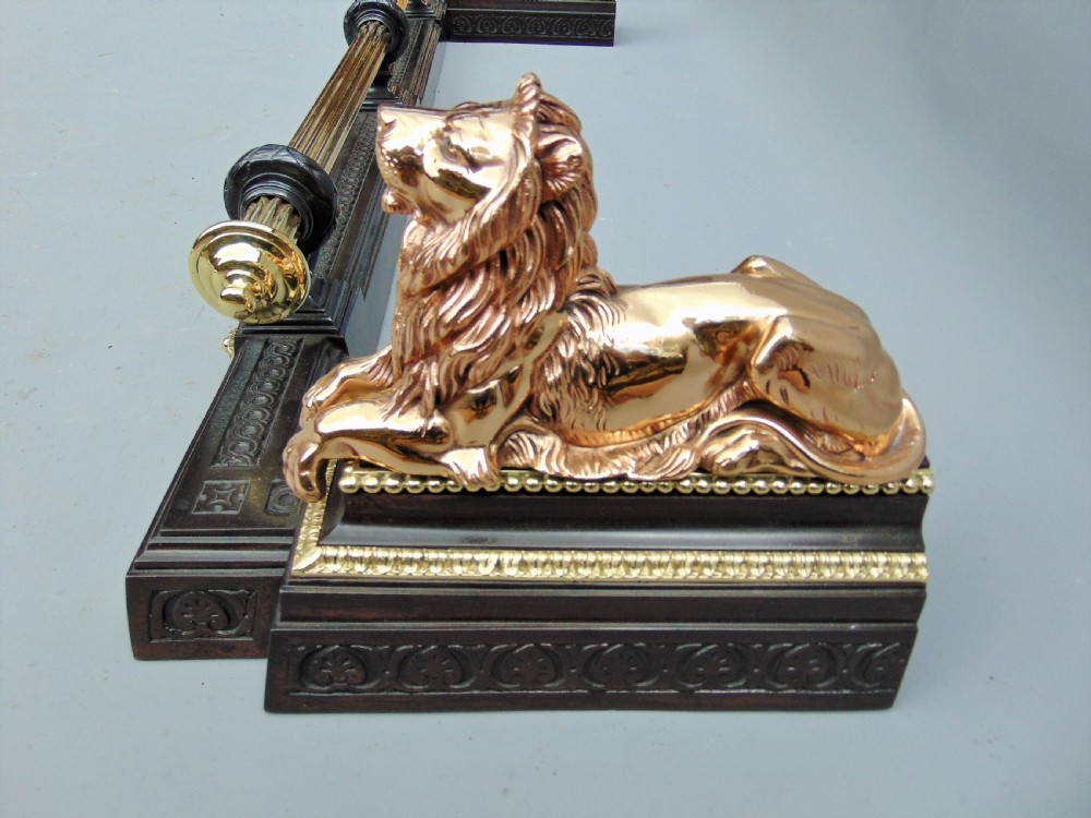 A fantastic quality Bronze Lion fender View II