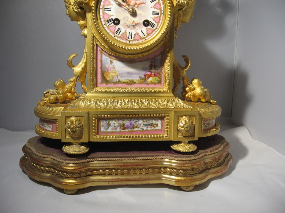 Antique French Ormolu and porcelain mantle clock View VI