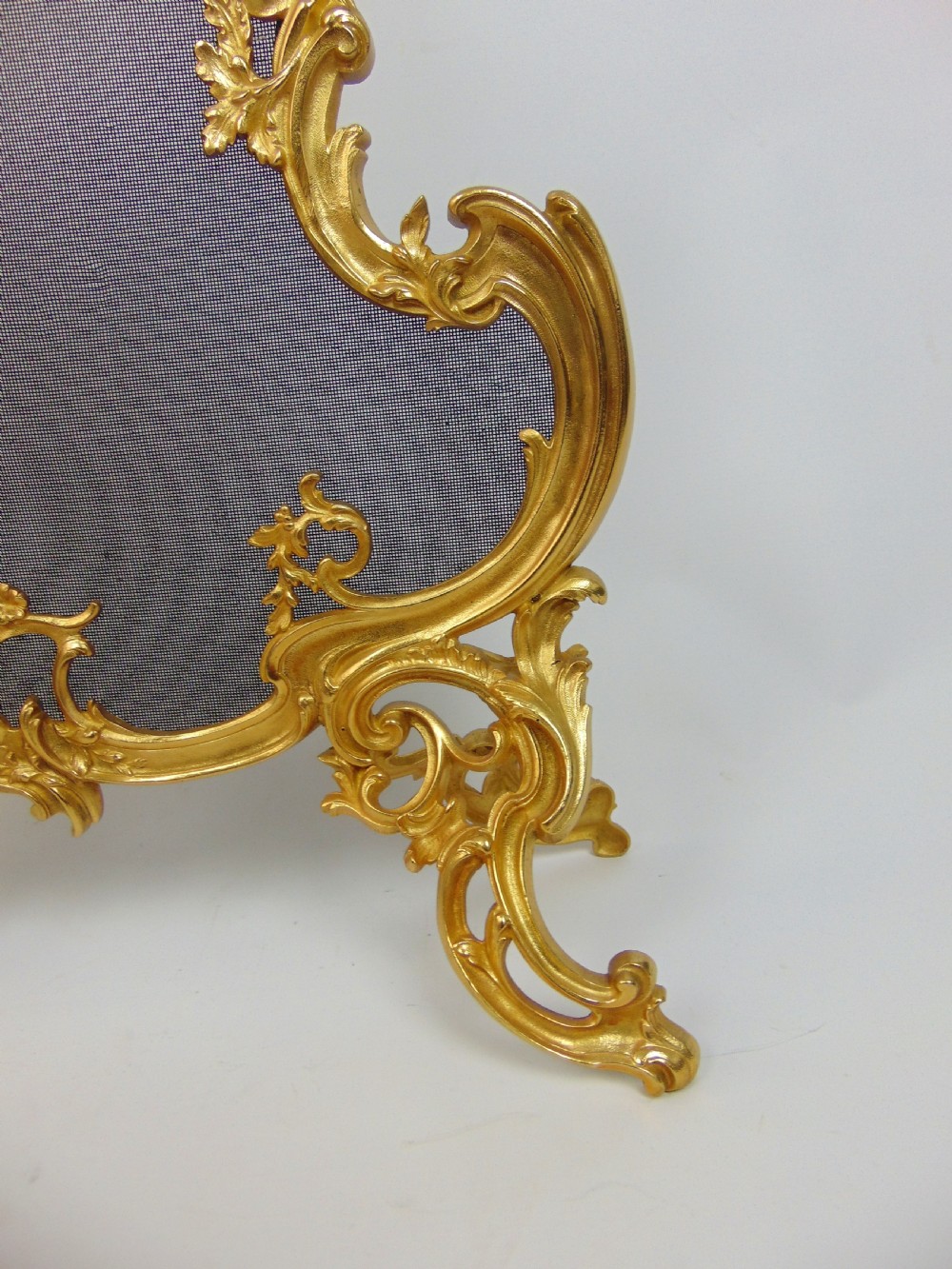 A quality Rococo fire screen  View III