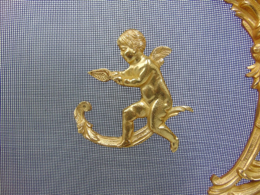 A superb gilt cherub fire screen  View IV