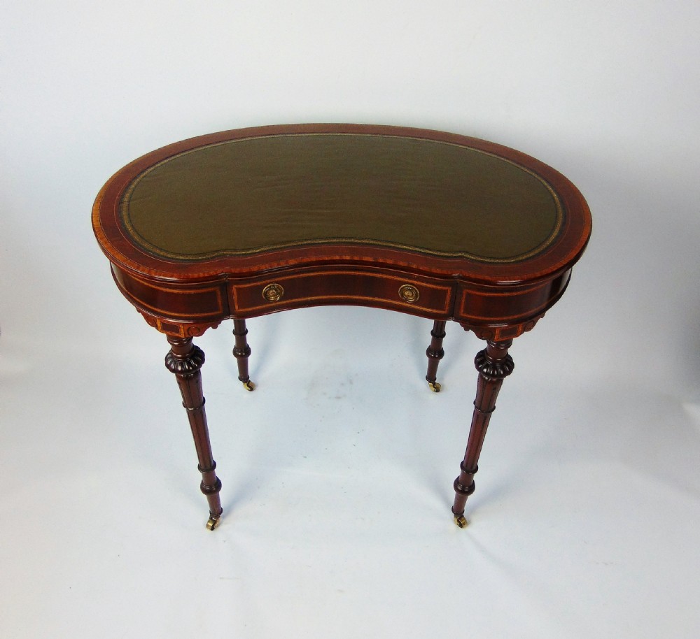 A lovely quality mahogany Desk