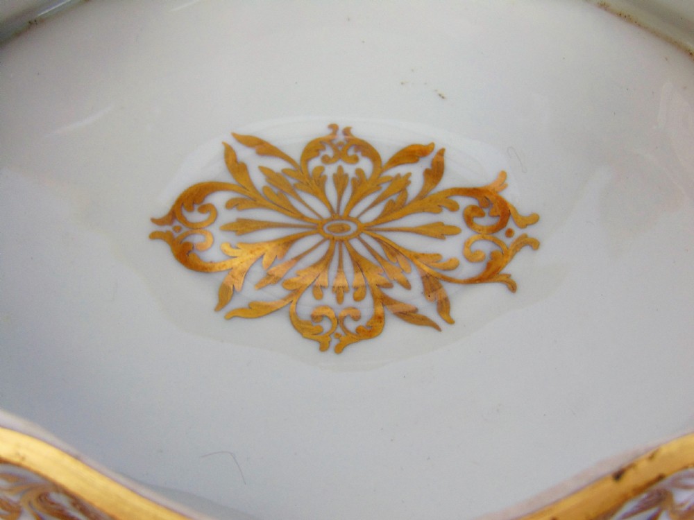 A fine porcelain jewellery box casket  View IV