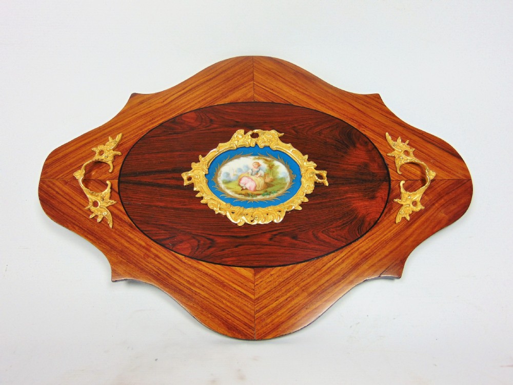 A fabulous Tulipwood Planter Jardinere french table  View VII