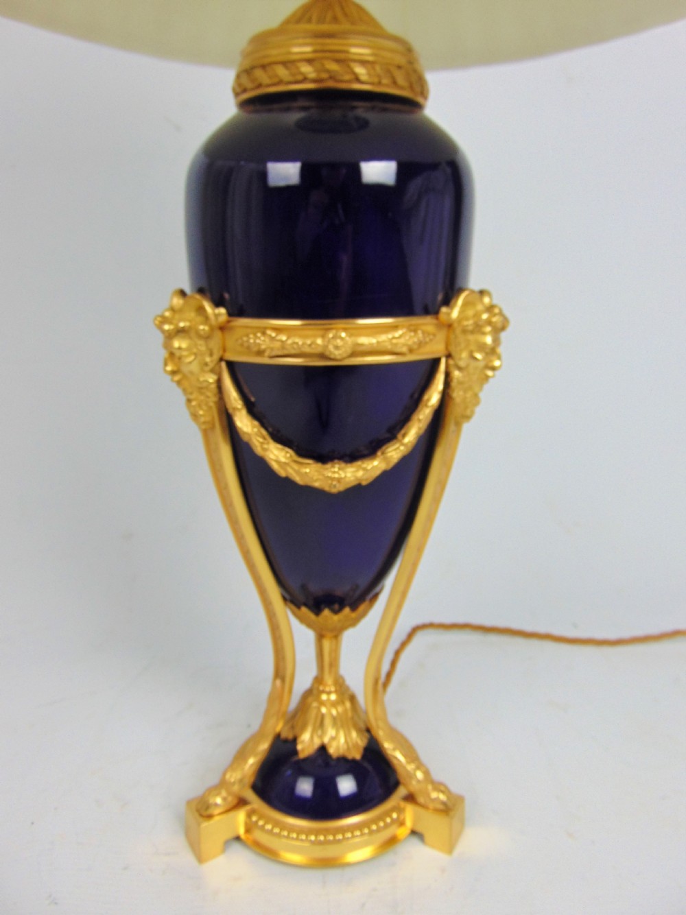 A most elegant gilt mounted table lamp View III