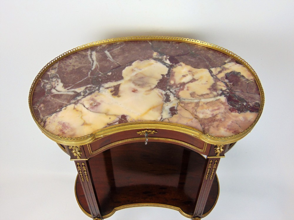 A quality mahogany side table stamped Edwards & Roberts  View V