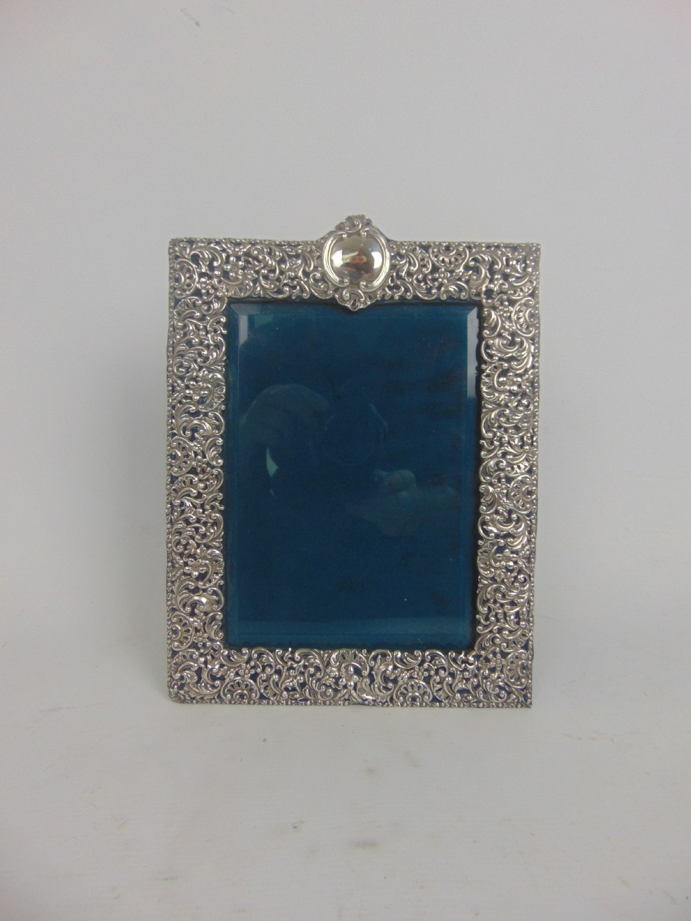 Quality antique silver photo frame 