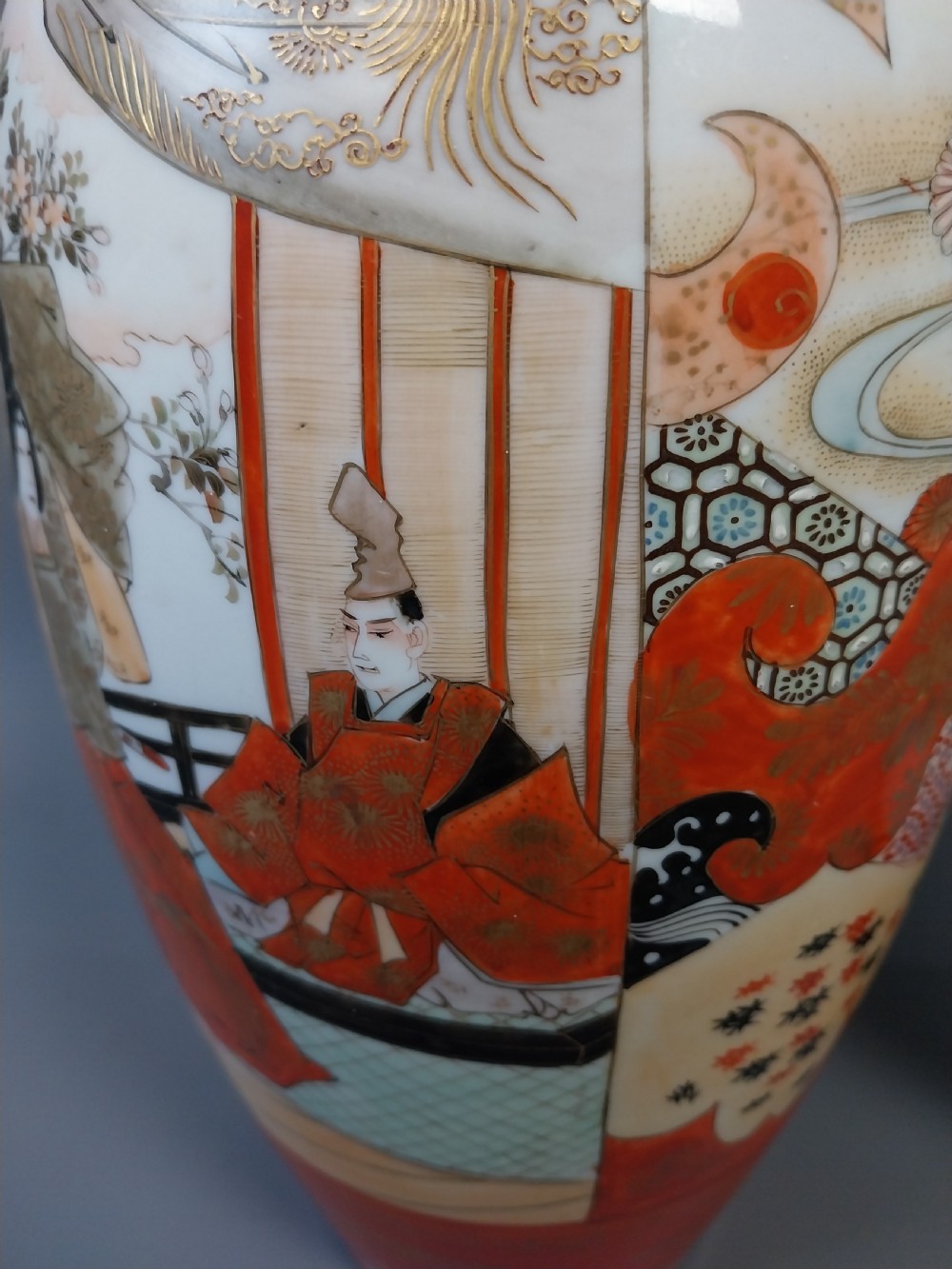 Pair of  Japanese Kutani vases View IV
