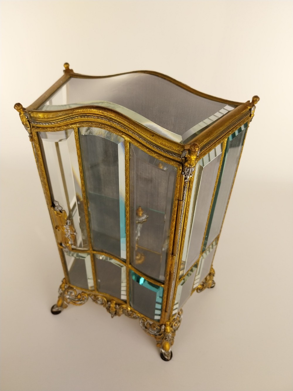 A Glass Vitrine / Watch Cabinet View X