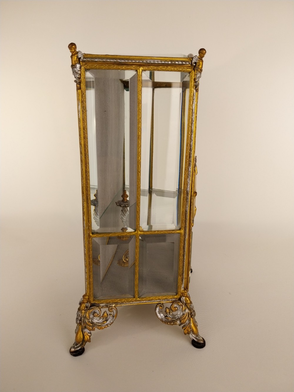 A Glass Vitrine / Watch Cabinet View XVII