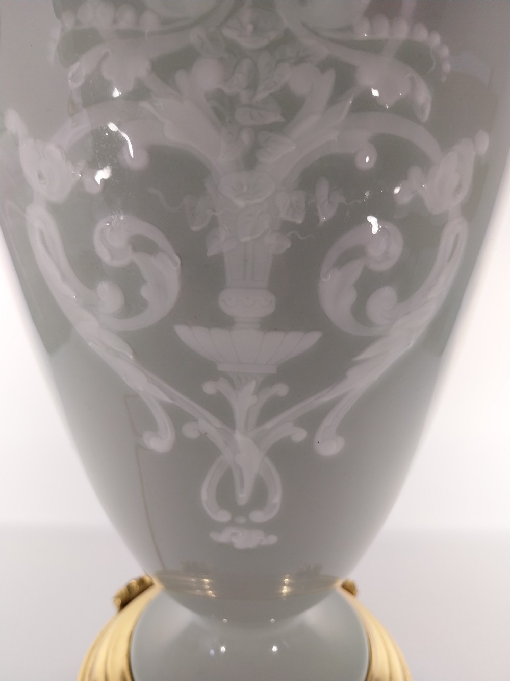A fine quality Pate sur pate lamp  View VIII