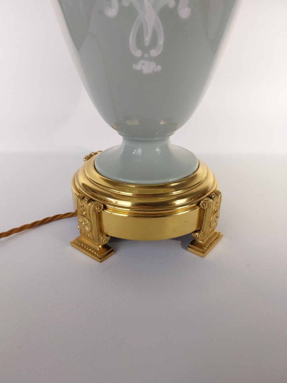 A fine quality Pate sur pate lamp  View XI
