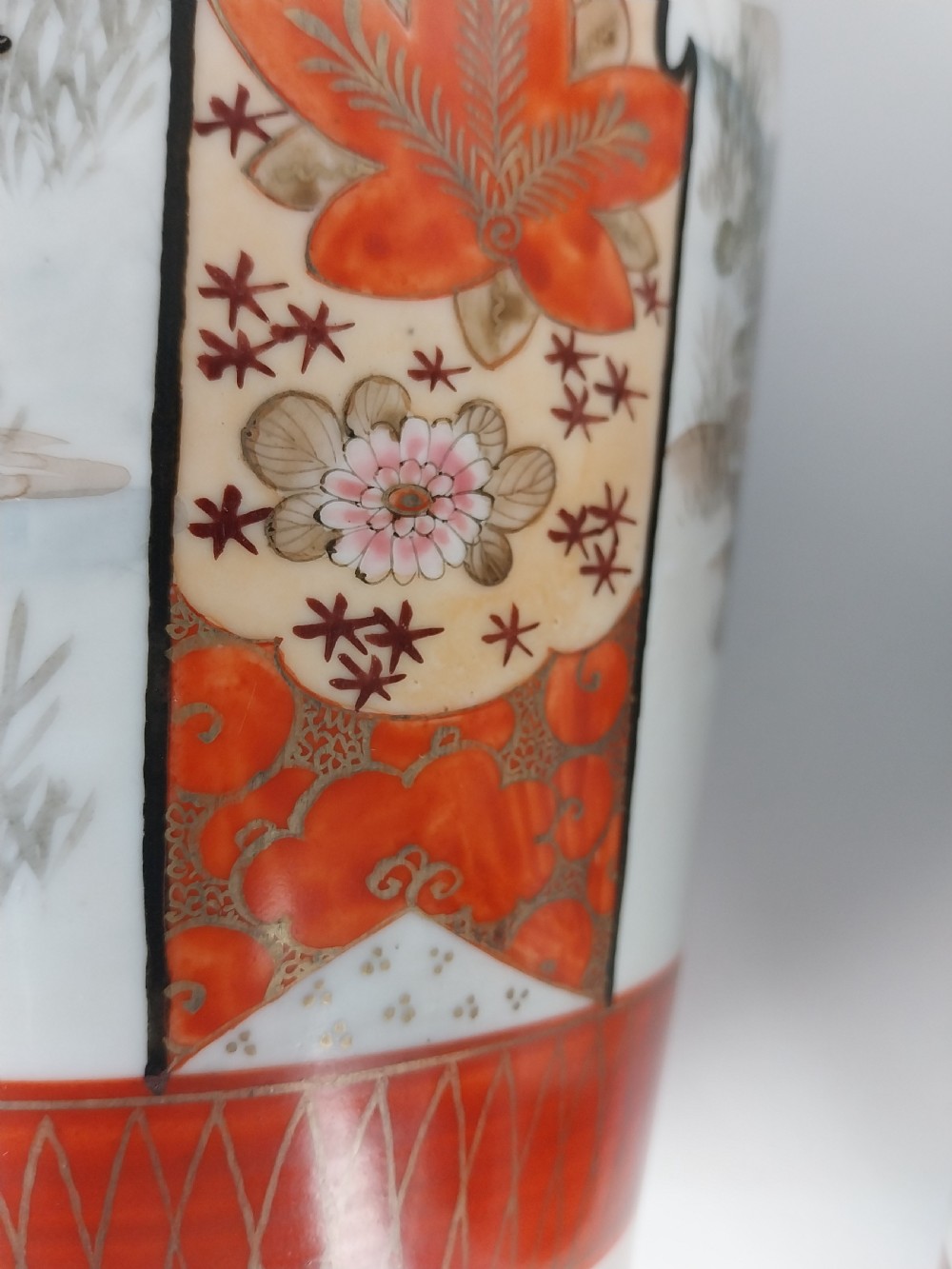 Pair of Japanese Porcelain Kutani vases  View IV