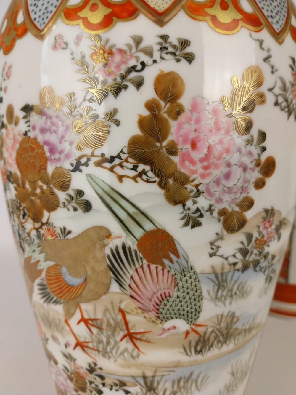 Pair of Japanese Porcelain Kutani vases  View XVI