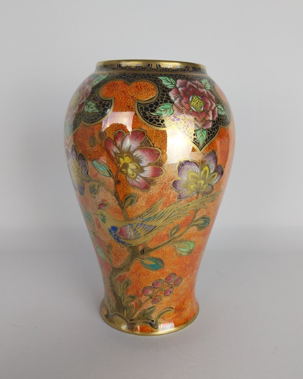 Pair of lustre vases View IV