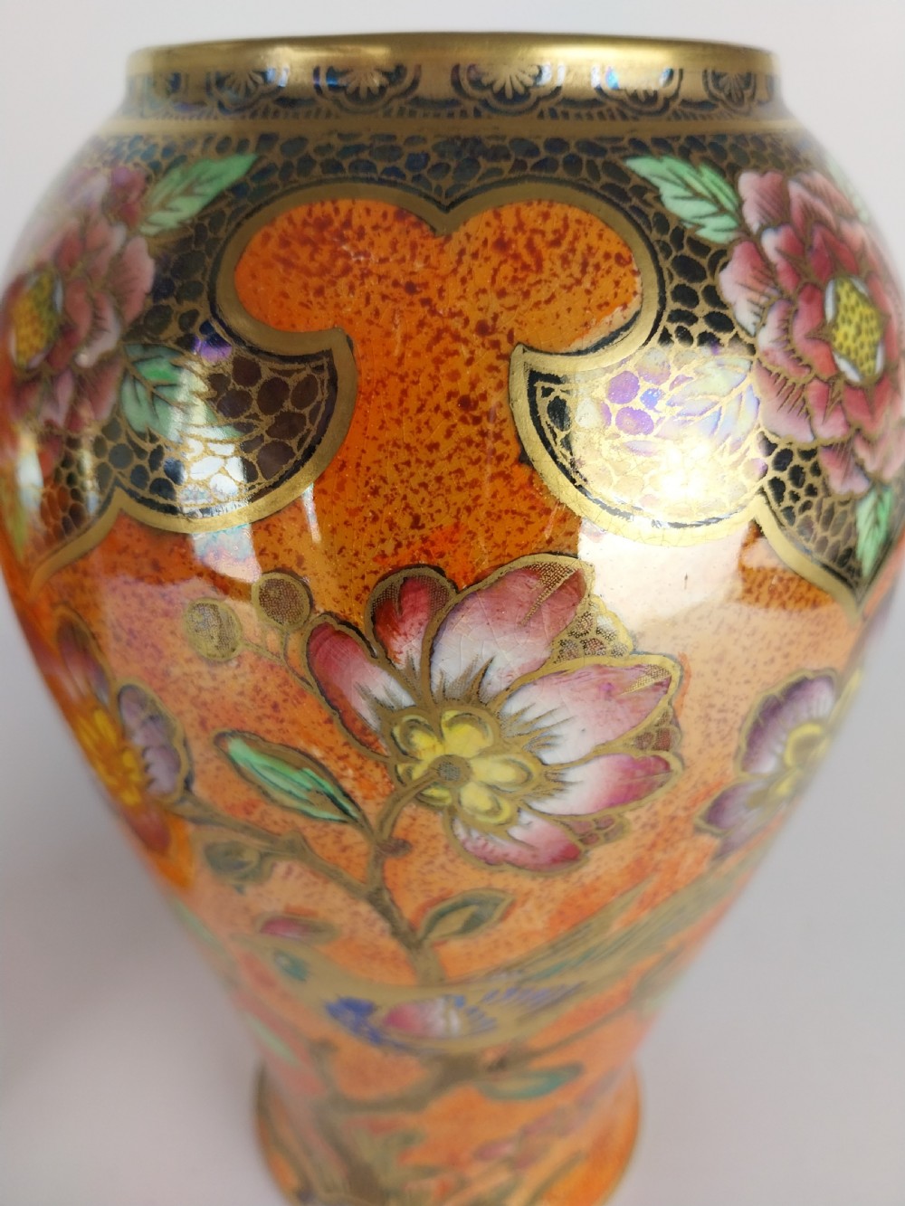 Pair of lustre vases View XI