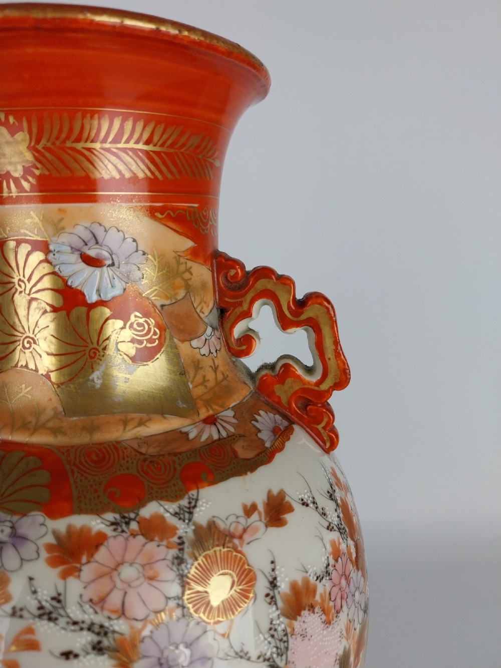 Pair of Kutani vases  View IX