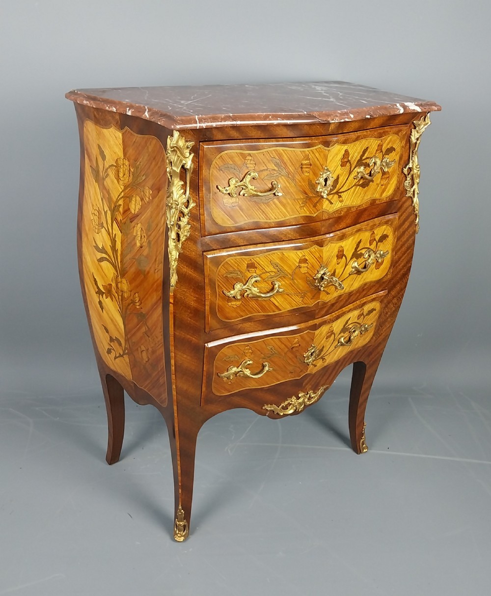 French chest of drawers  View VIII