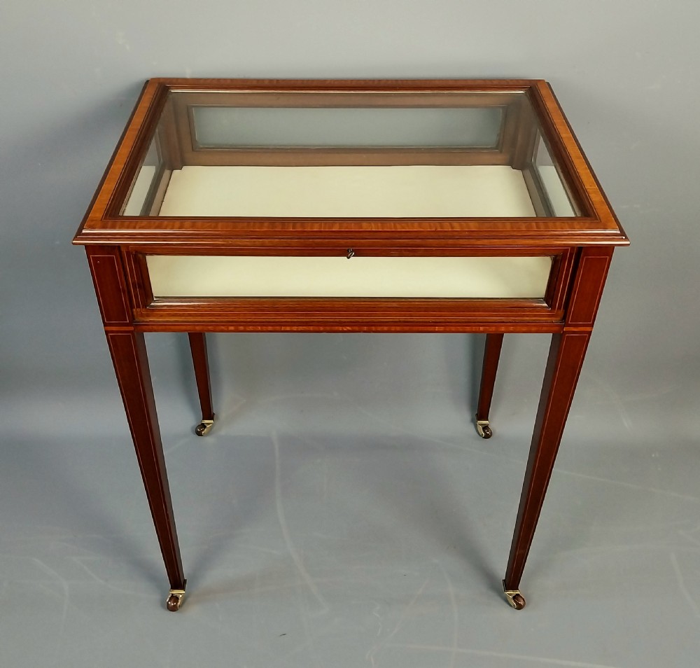 Mahogany Bijouterie Table View II