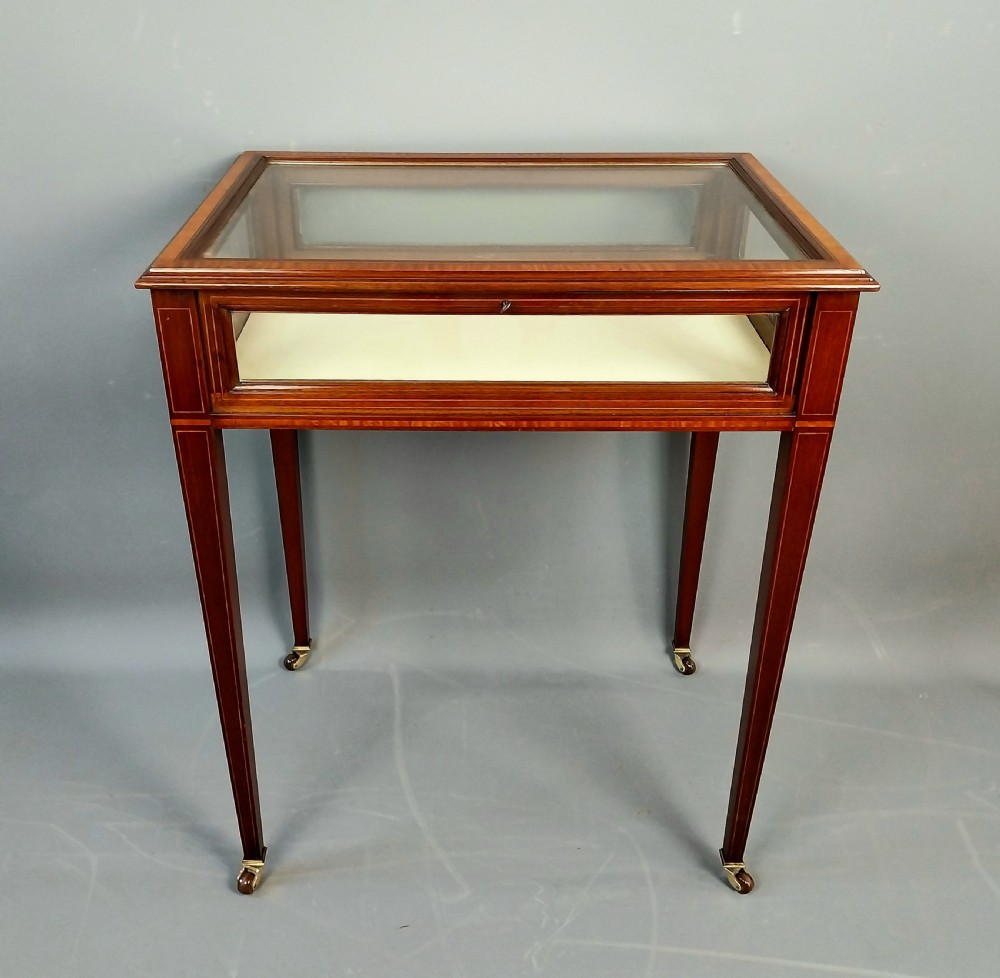 Mahogany Bijouterie Table View III
