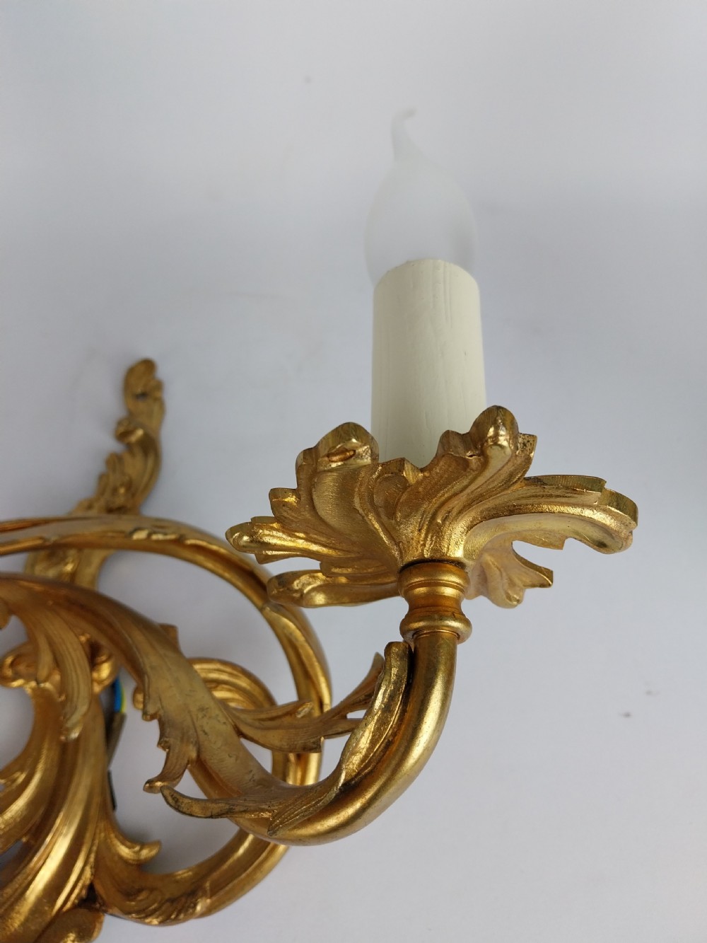 Pair of Gilt Bronze Wall lights  View VIII