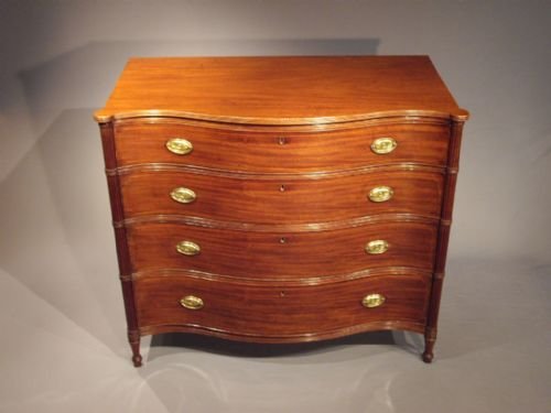 fig 2. George III Mahogany Serpentine Chest of drawers