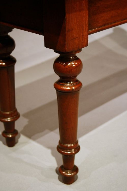 fig 5. Victorian Mahogany Window Seat