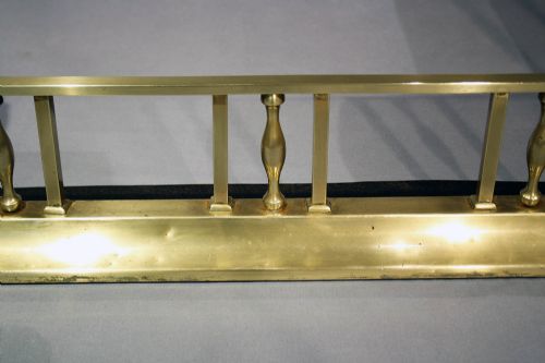 fig 7. Antique Edwardian Club Fender With Leather