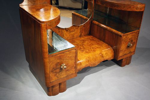 fig 3. Excellent Quality Art Deco Dressing Table