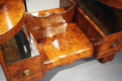 fig 4. Excellent Quality Art Deco Dressing Table