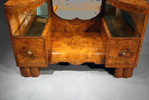 fig 8. Excellent Quality Art Deco Dressing Table