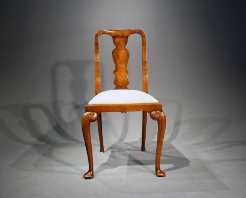 fig 7. A Pair of Antique Wanut Side Chairs